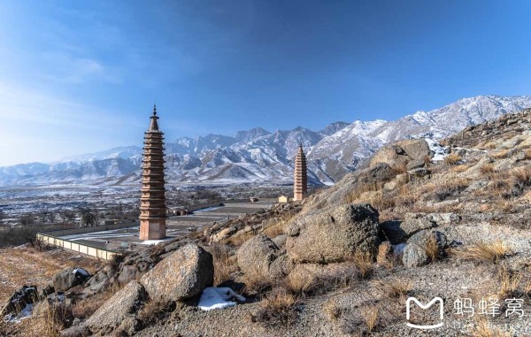 宁夏，多民族融合与壮美风光的西北瑰宝