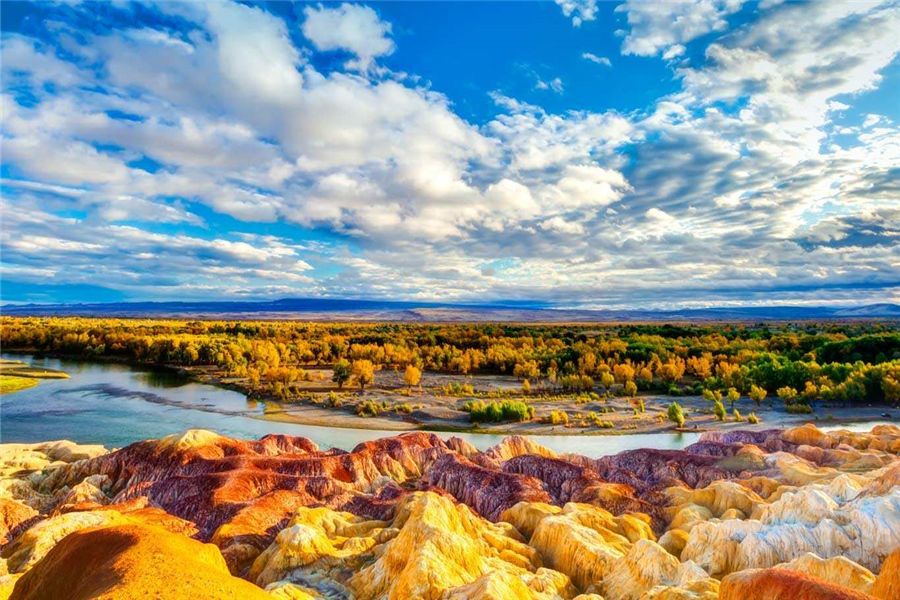 梦想翱翔之地，新疆印象