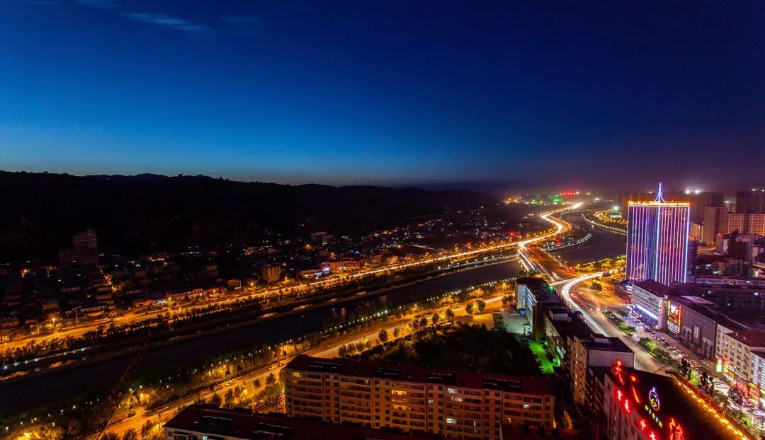 吕梁深度解读,某观点的探讨与阐述